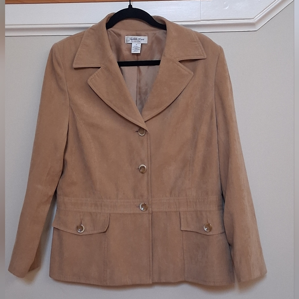 Judith Hart Collection Tan Suede-Look Blazer – Size 14